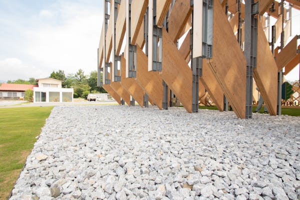 砂利敷きの施工方法