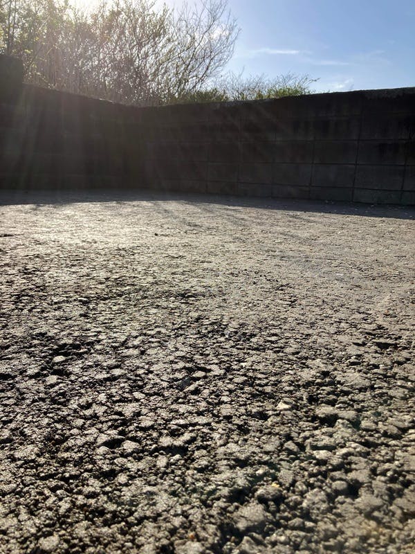 オワコン徹底解説！ お庭作りに役立つコンクリートの基礎知識