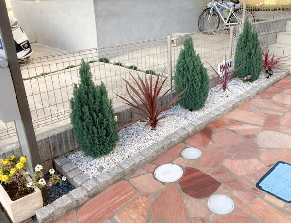 庭の雑草対策にお困りのあなたへ！砂利のススメ